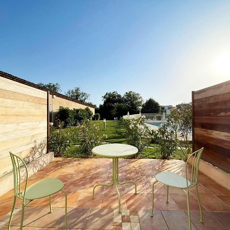 Studio 2 - Les Suites De Robinson - Residence Avec Piscine En Bord De Siagne, A מאנדליה-לה-נאפול מראה חיצוני תמונה
